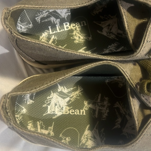 L.L. BEAN CAMPSIDE OXFORD CANVAS SNEAKERS, never worn - Picture 4 of 6